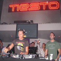Tiësto - Club Life 234 (2011-09-25, Hour 2)