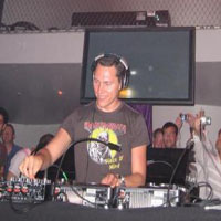 Tiësto - Club Life 245 (2011-12-11, Hour 2)