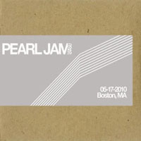 Pearl Jam - TD Garden, Boston, MA, 05.17 (CD 1)