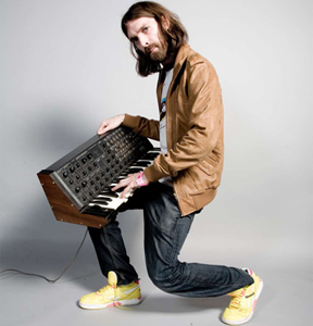 Breakbot