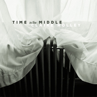 Holley, Claire - Time in the Middle