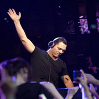 Tiësto - Club Life 258 (2012-03-11)