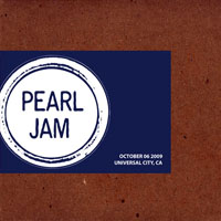 Pearl Jam - 2009.10.06 - Gibson Amphitheatre, Universal City (Los Angeles), California (CD 1)