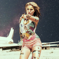 Haley Reinhart - Show Me Your Moves (Single)