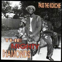 Mighty Diamonds - Pass the Kouchie (LP)
