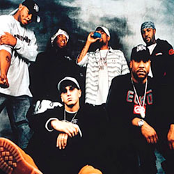 D12