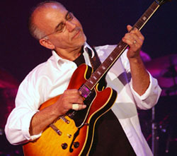 Larry Carlton